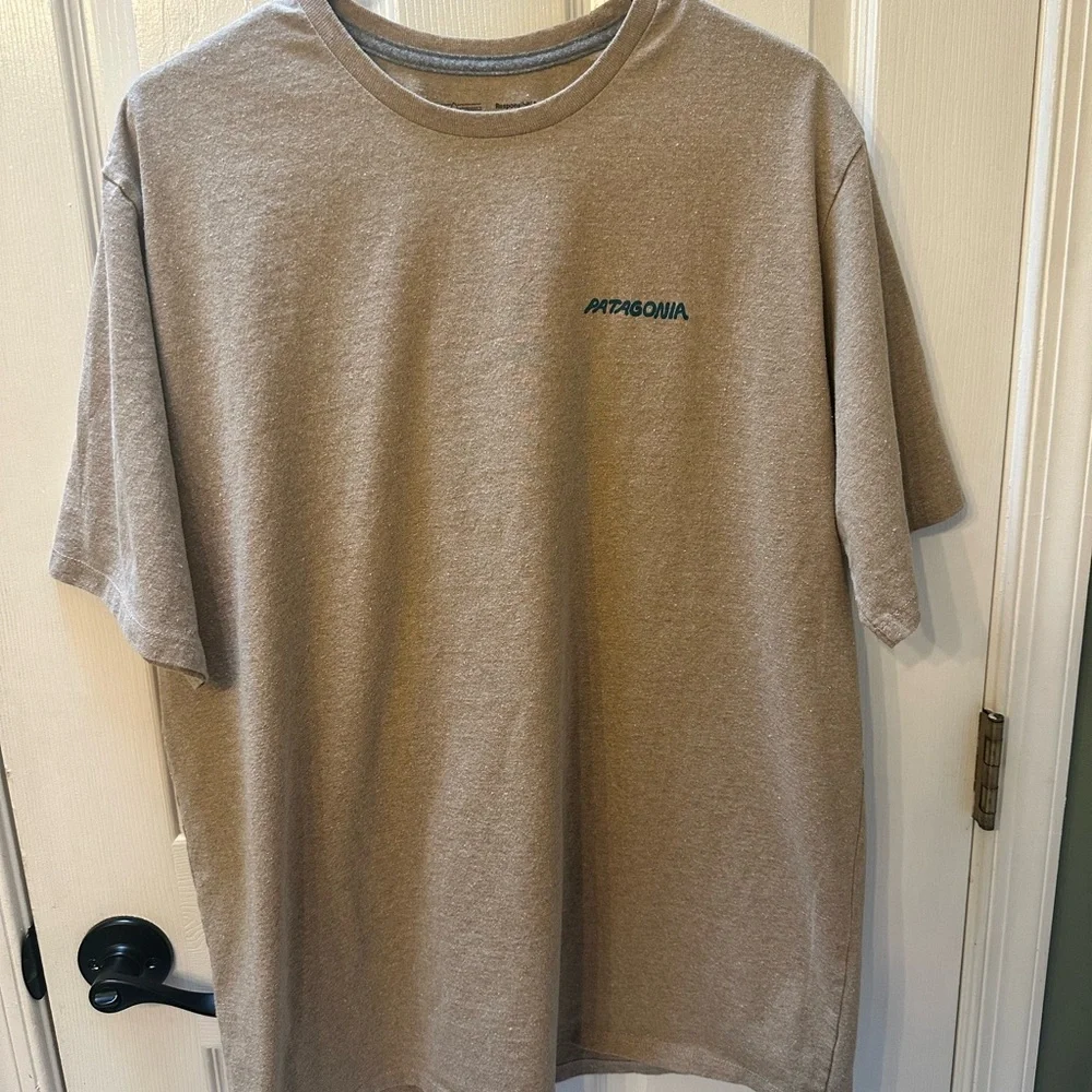 Patagonia Men's Short Sleeve Tee in Tan - Picture 1 of 3